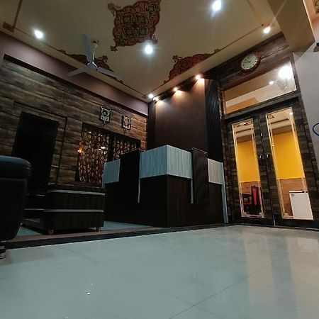 Hotel Subham Residency And Restaurant Биканер Экстерьер фото