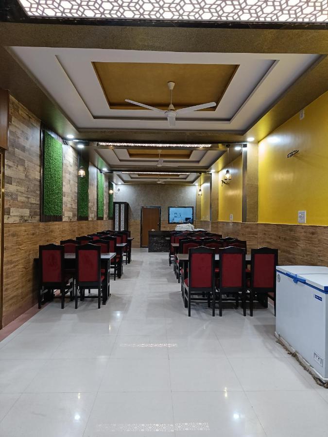 Hotel Subham Residency And Restaurant Биканер Экстерьер фото